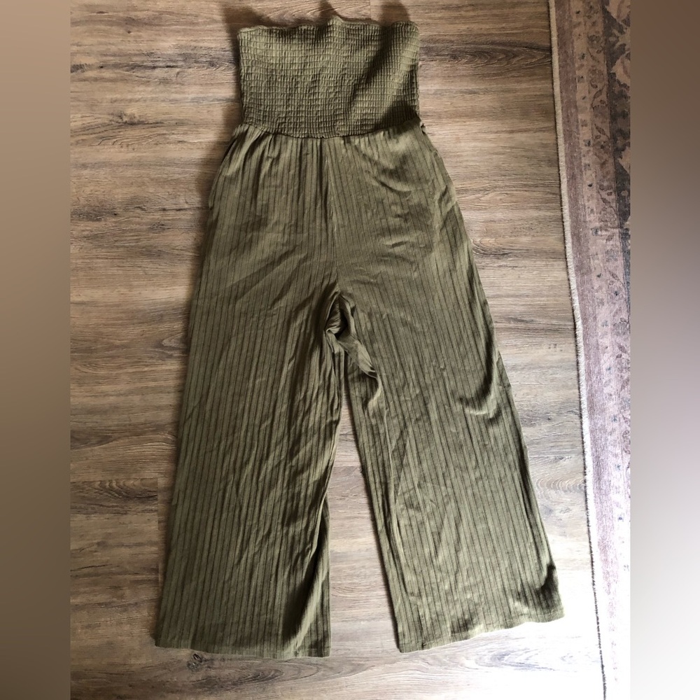 Ribbed strapless jumpsuit